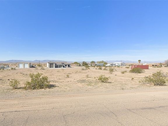 3rd image of 12693 S Oatman Highway