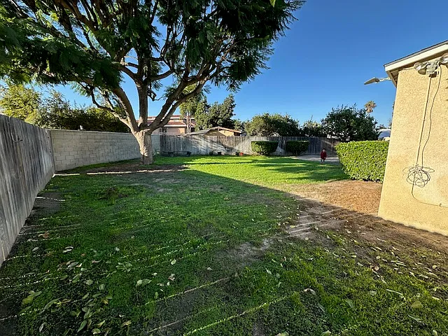 2 bed, 1300 sqft, $2,895 — Photo 4