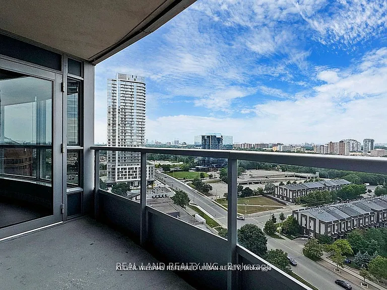 125 Village Green Sq #2909 — Photo 14