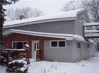 154 Crestview Dr, Acme, PA 15610