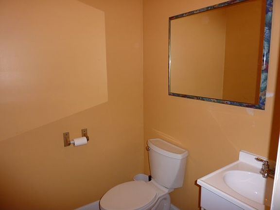 half bath 1st level