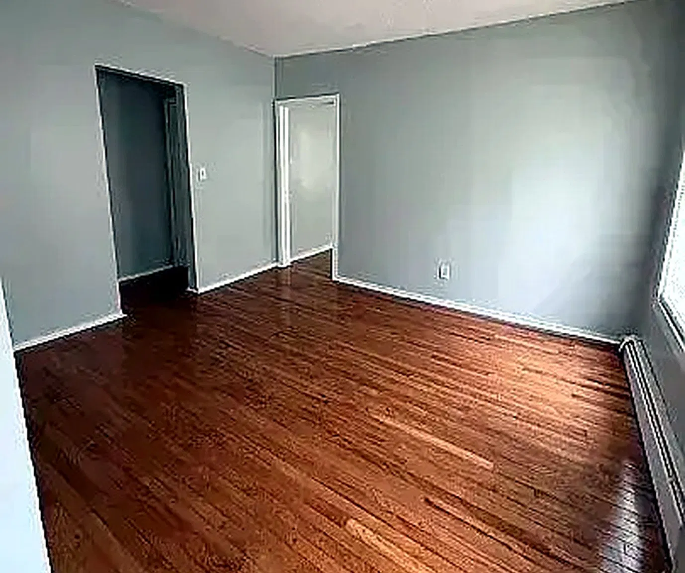 2 bed, 850 sqft, $1,700 — Photo 3