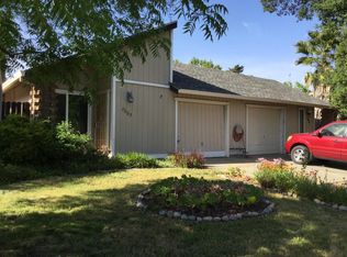 8005 Zenith Dr, Citrus Heights, CA