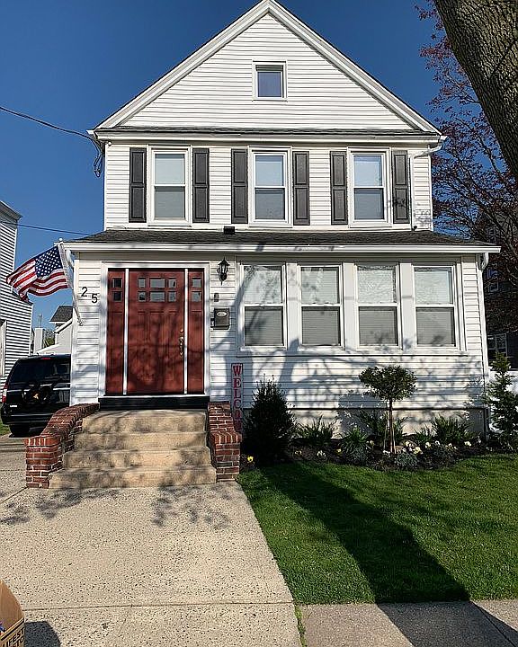 1st image of 25 Saint Marks Ave