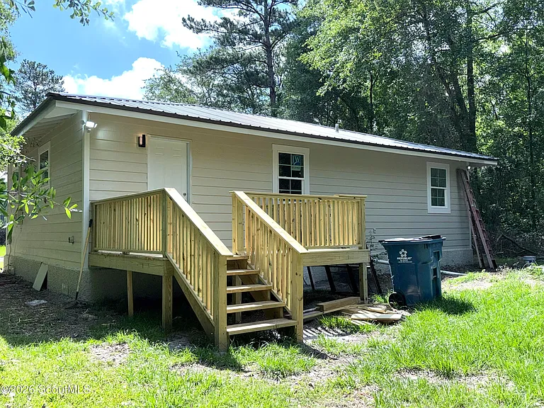401 New Sterling Rd — Photo 16