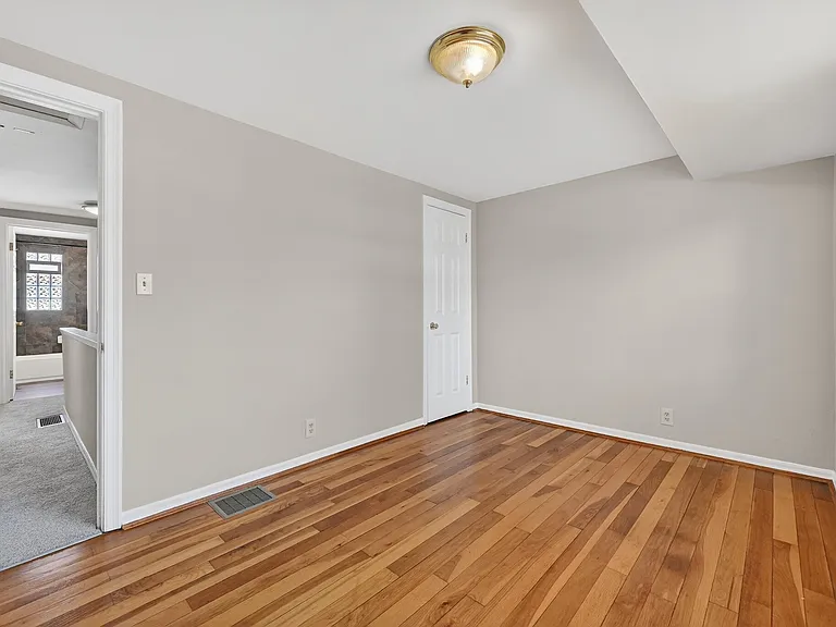 Three Town Bedroom Three Town Bedroom