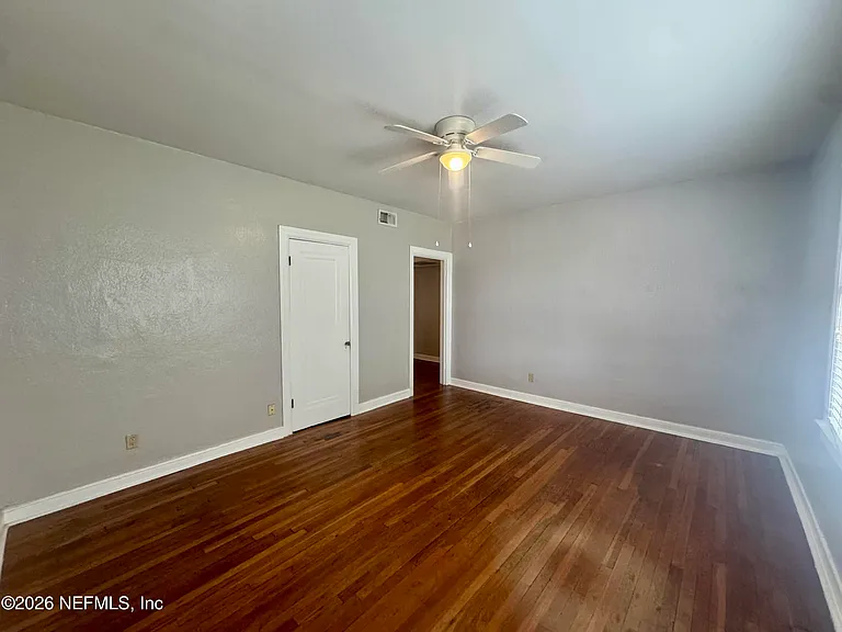2504 Park St #6 — Photo 2