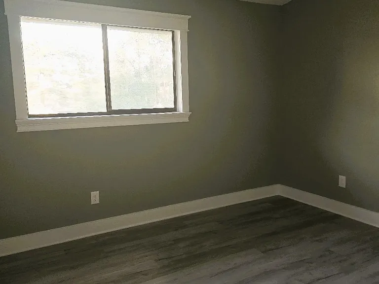 3801 Crown Point Rd — Photo 8