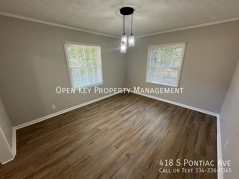 418 S Pontiac Ave — Photo 9