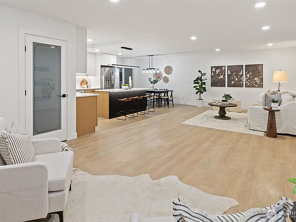 5th image of 12528 Odell Road NE