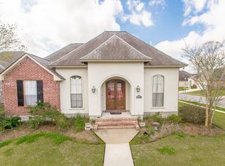 16416 N Antioch Xing, Baton Rouge, LA 70817