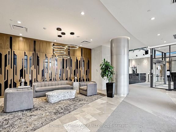 5th image of 15 Northtown Way #220