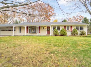 35 Harvest Rd, Fairport, NY 14450
