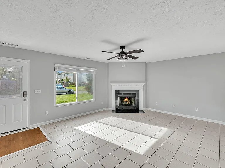 3418 Blaze Dr — Photo 37