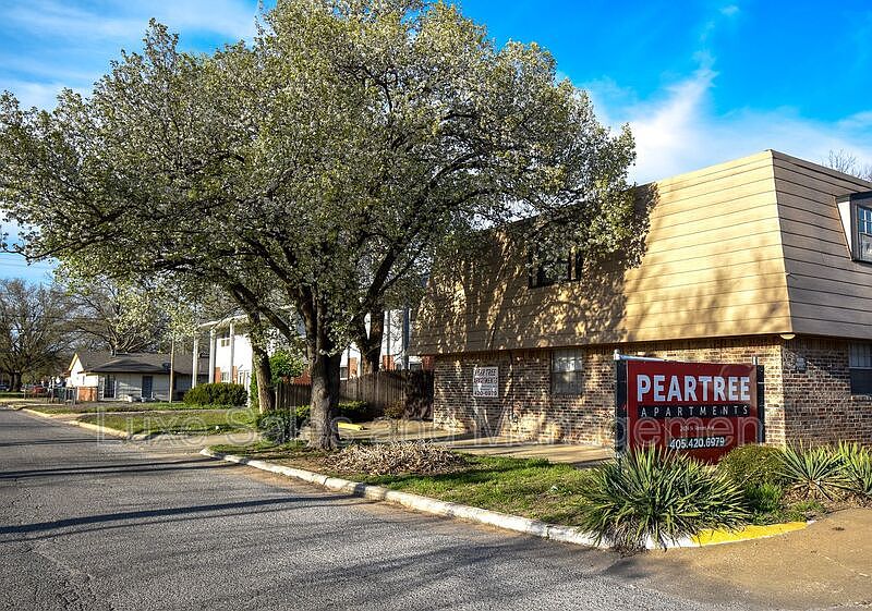 C Peartree Apartments 2404 N Reeves Ave Oklahoma City, OK Zillow