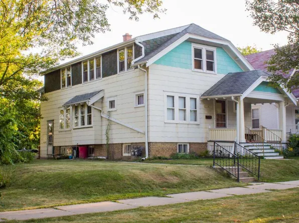 3211 West Fairmount AVENUE, Milwaukee, WI 53209
