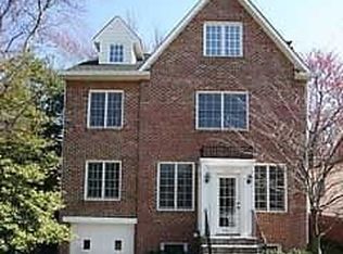4521 45th St NW, Washington, DC