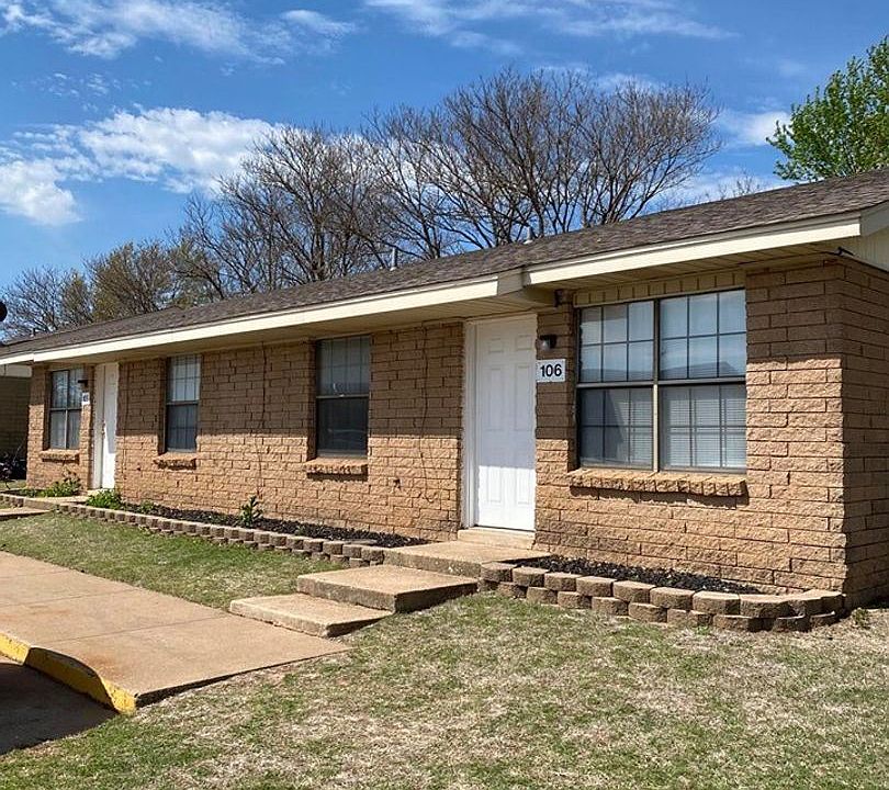 1st image of 716 Highland Dr #106