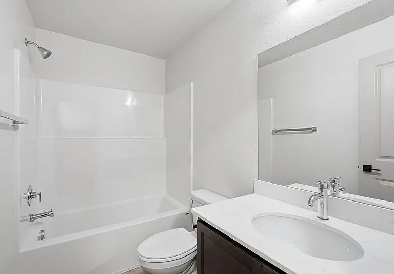 1808 N 15th St #204 — Photo 9