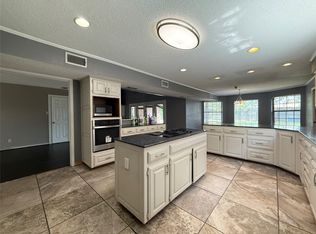 422 W Oneal St, Wills Point, TX 75169