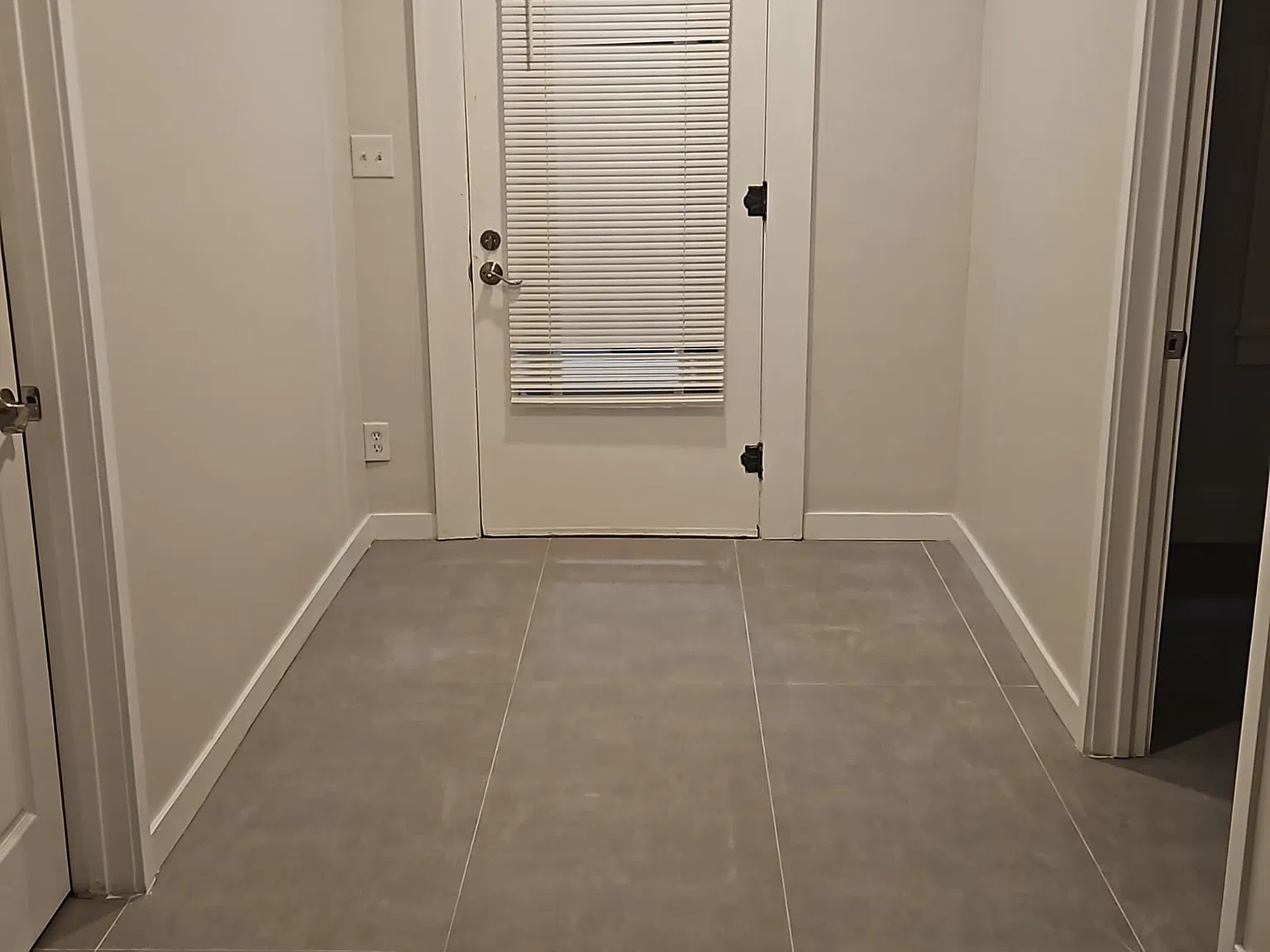 4 bed, 1459 sqft, $2,900 — Photo 4