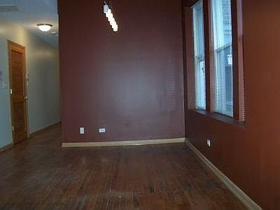 3rd image of 4953 S Calumet Ave APT 3n