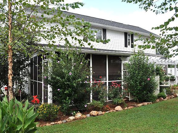 5th image of 301 Port Royal Dr