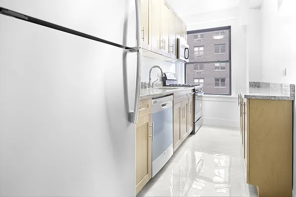 Rented by NextStopNY | media 2