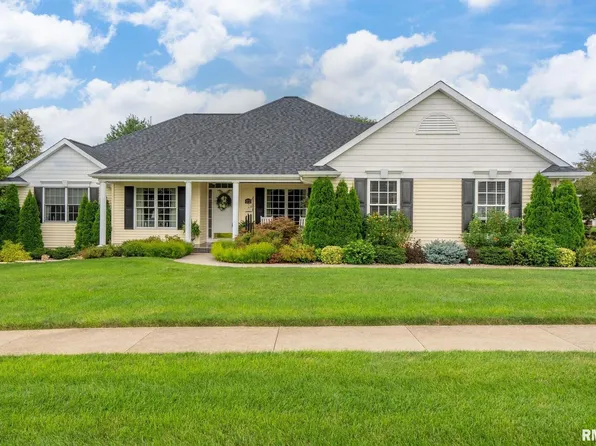 1020 Finch Dr, Geneseo, IL 61254