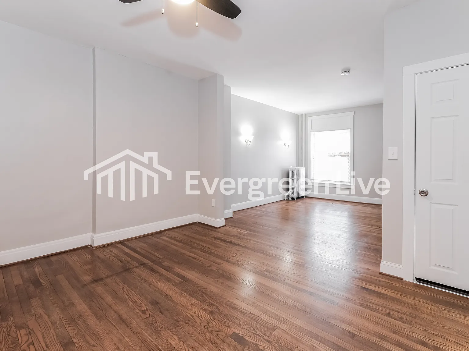 3 bed, 2.0 bath, 1204 sqft, $1,395 — Photo 4