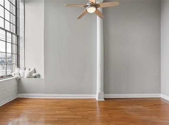 5th image of 920 Poeyfarre St APT 219