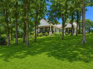 8307 Charlya Dr, Athens, TX 75752