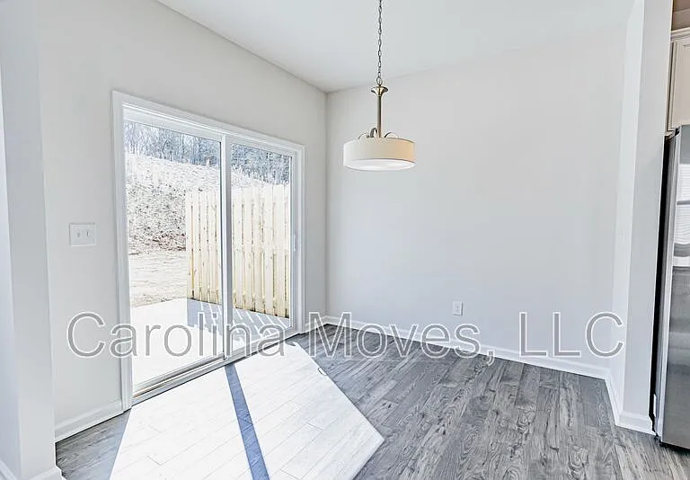 221 Stone Fruit Ct — Photo 6