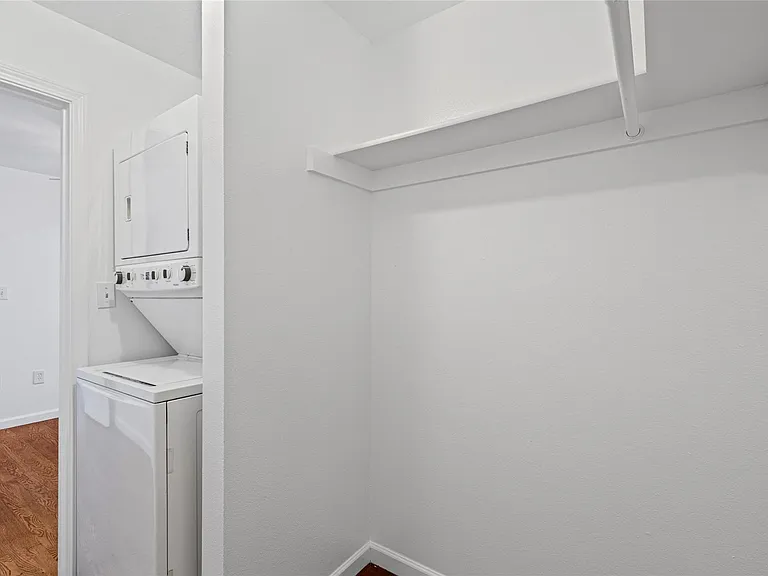 1307 Concho St #A — Photo 17