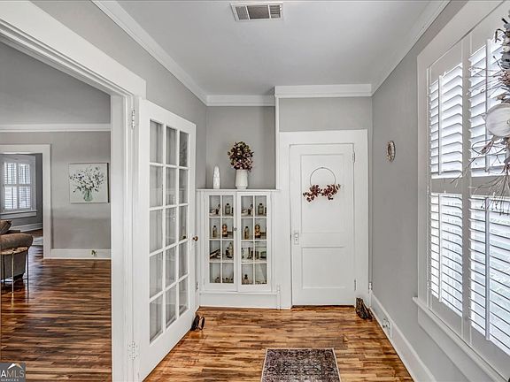 3rd image of 505 Engram St