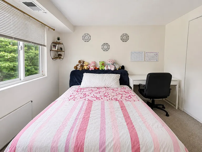 2463 Brookledge Rd #B23 — Photo 11