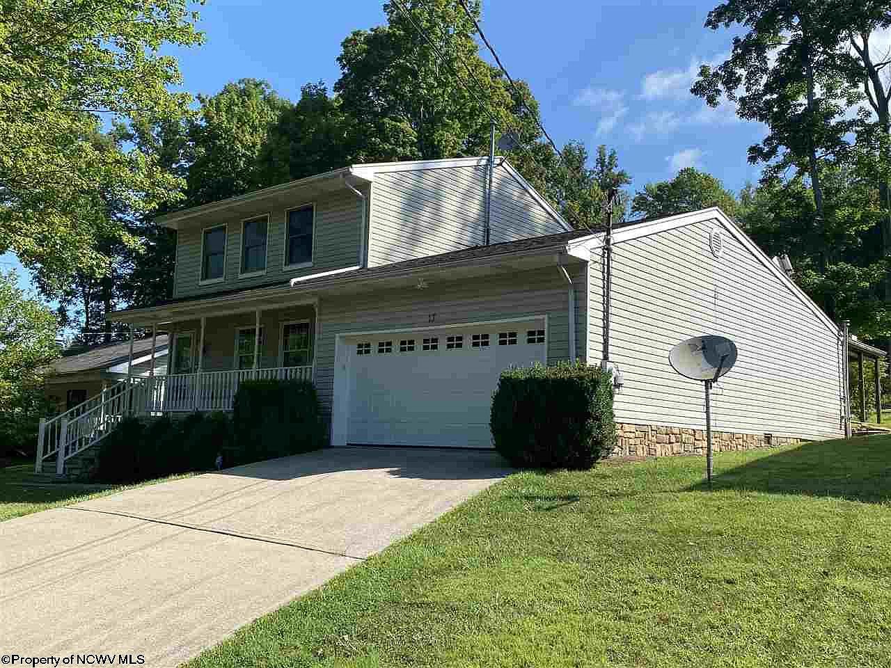 13 Tiger Trl Fairmont Wv 26554 Mls 10133666 Zillow