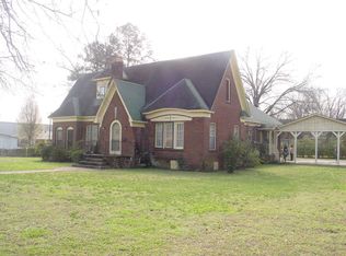 203 NW 2nd St, Atkins, AR 72823