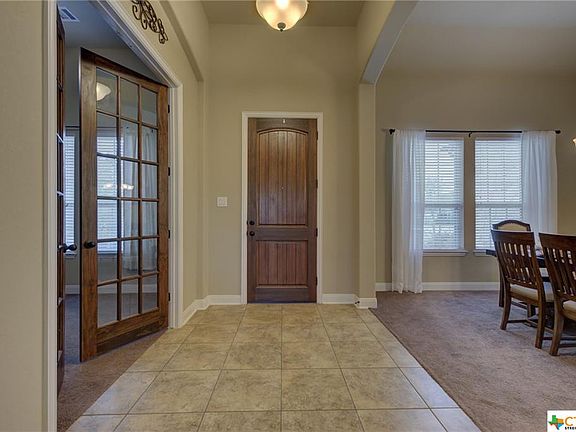3rd image of 117 Regent Pass