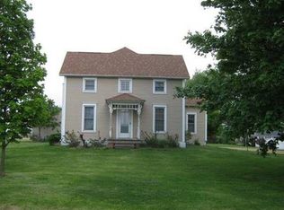 4493 S Bunker Hill Rd, German Valley, IL 61039