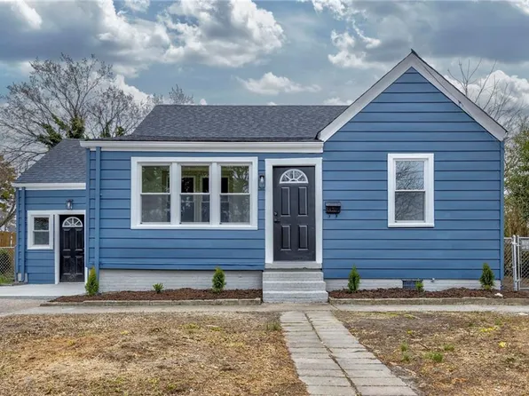 3740 Lenoir Cir, Norfolk, VA 23513