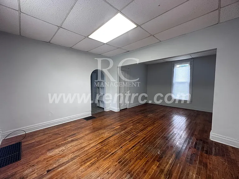 708 Harmon St — Photo 6