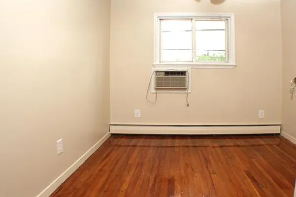 Sold by Fillmore | media 8