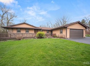 27317 W Lakeview Dr S, Lake Barrington, IL 60084