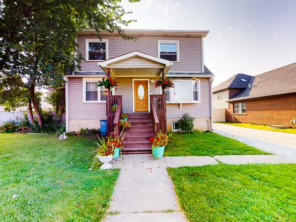 8208 Normandy Ave, Burbank, IL 60459