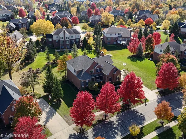 50463 Rose Ter, Northville, MI 48168