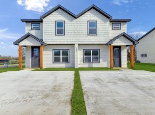 301 Anderson St, Whitesboro, TX 76273