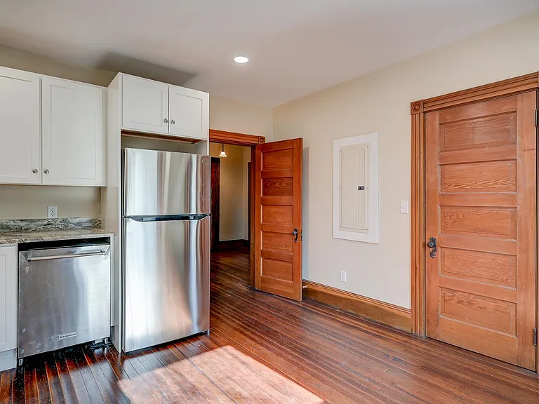 77 Portland St #2 — Photo 3