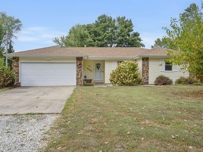 4057 W Dahlia Drive, Battlefield, MO, 65619