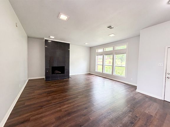 4th image of 3434 Hightrail Ln